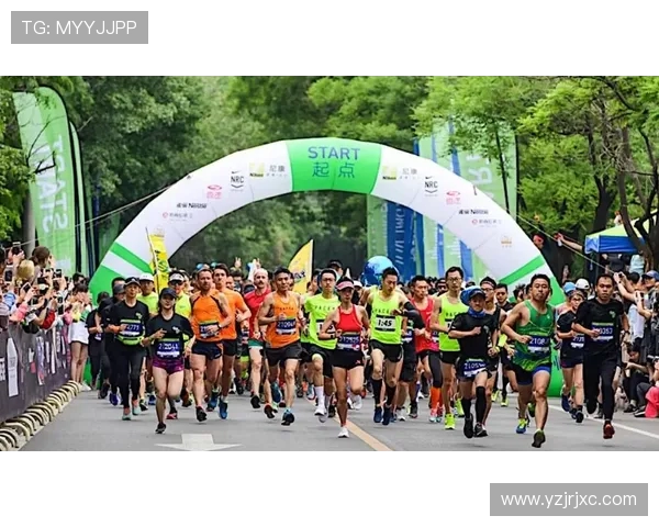 南京城市马拉松点评:飞盘队展现出色节奏与团队协作的精彩表现